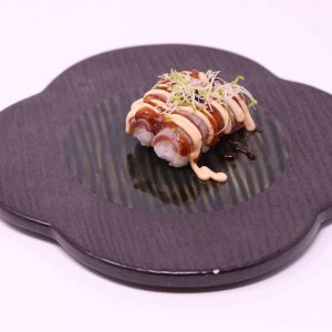 085 -nigiri-flambe-spicy-maguro